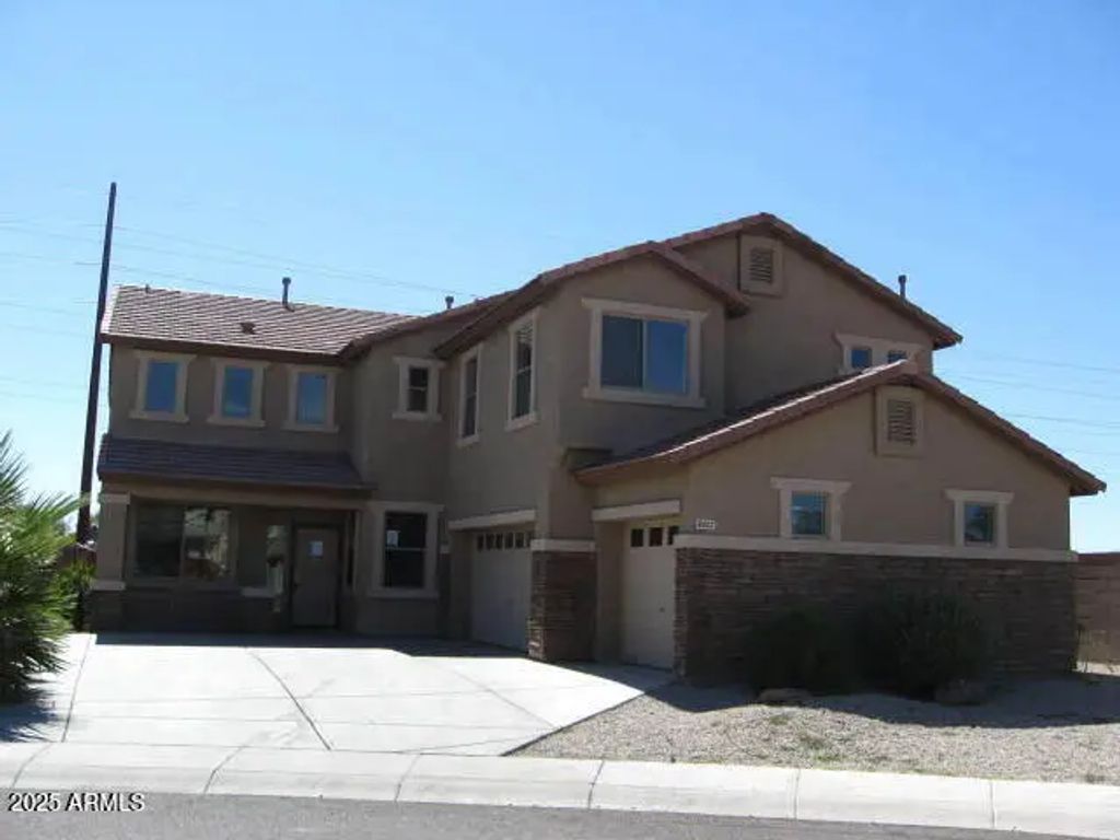 8402 S 48th Lane, Laveen