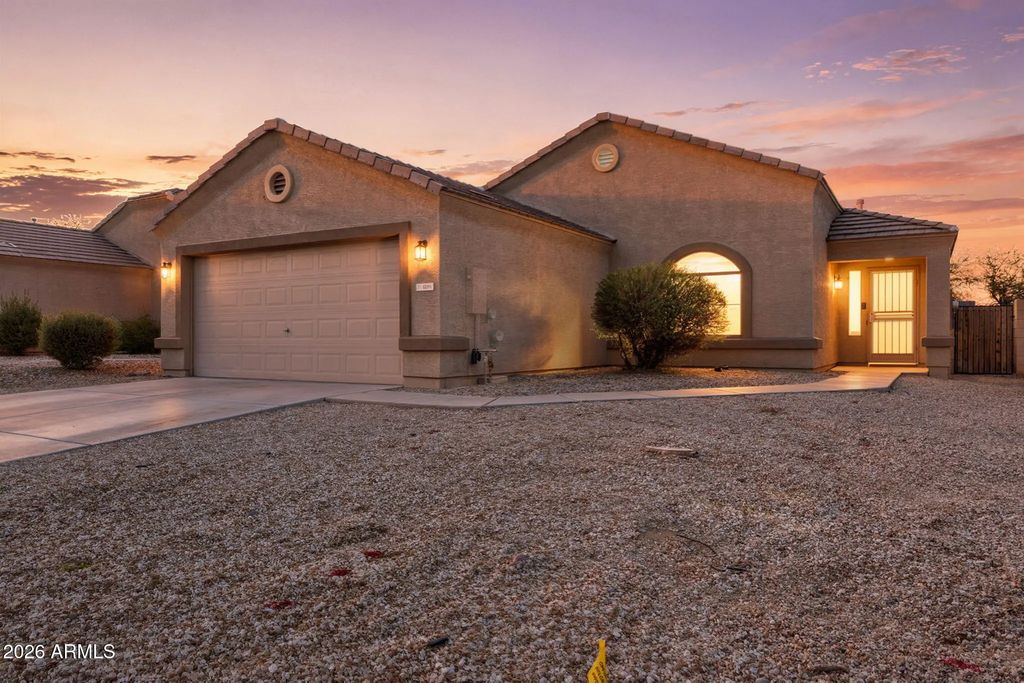 10961 W Loma Lane, Peoria