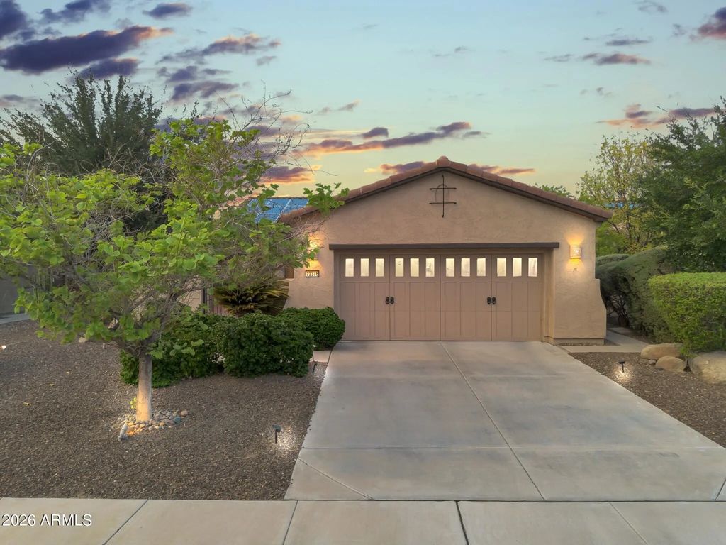 12376 W Running Deer Trail, Peoria