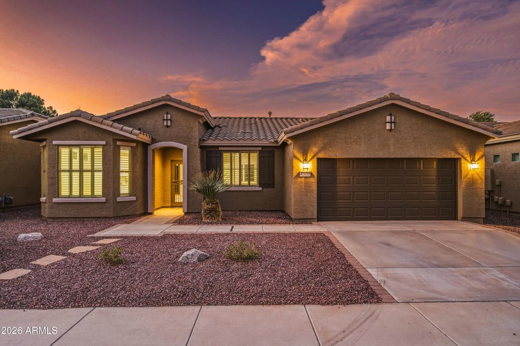 42560 W North Star Drive, Maricopa