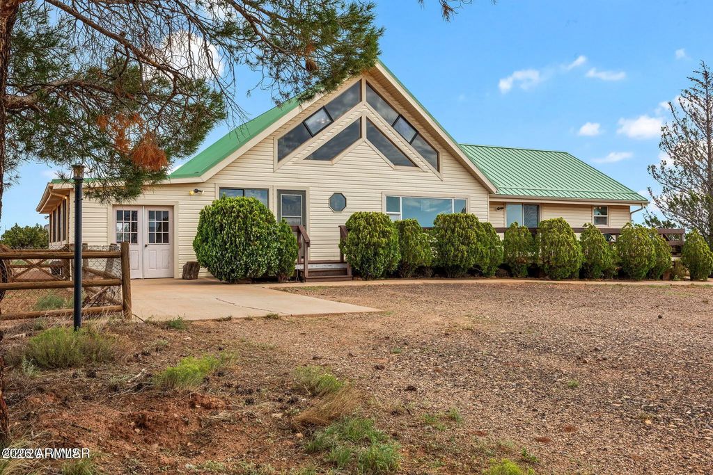 8429 Rockin R Ranch Trail, Snowflake