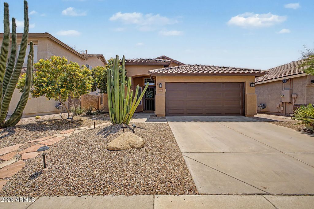 4327 E Tether Trail, Phoenix