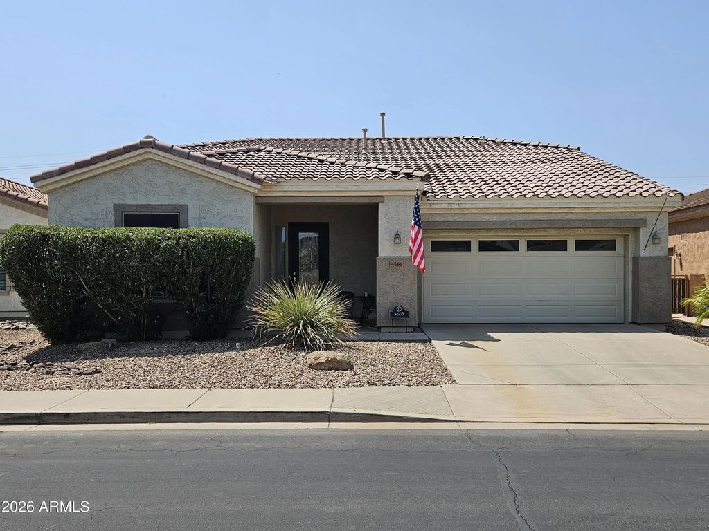 4665 E Blue Spruce Lane, Gilbert