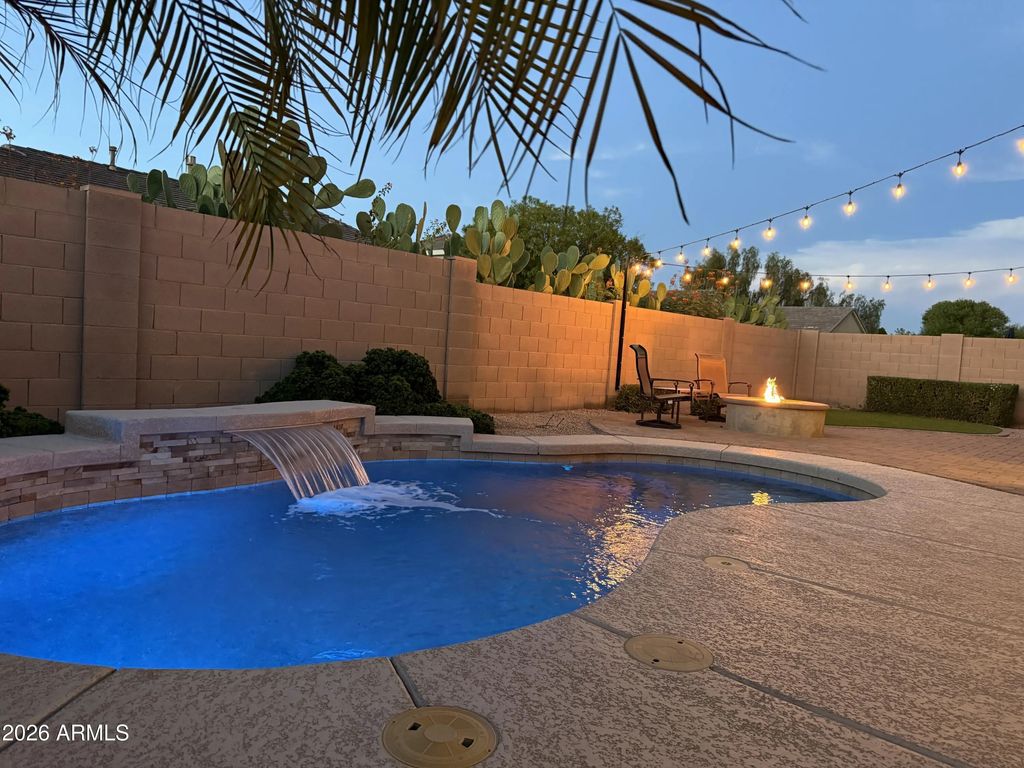 16134 W Monterosa Street, Goodyear