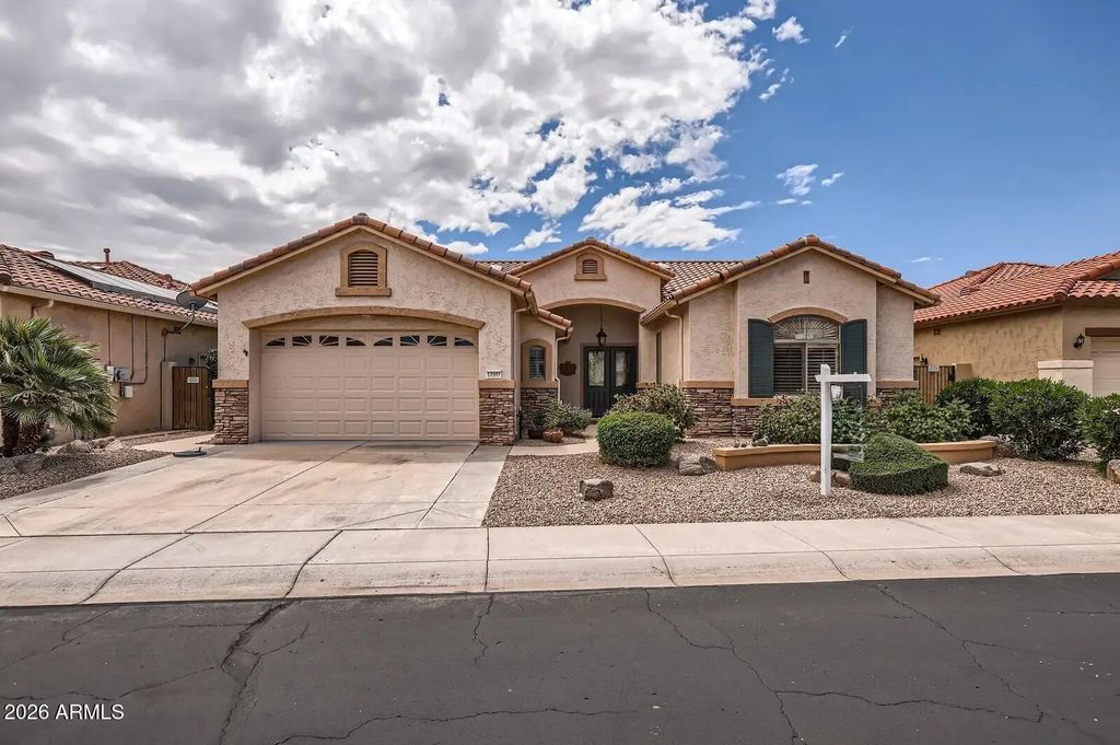 17951 W Sammy Way, Surprise