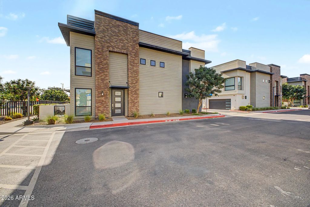 149 E Lexington Avenue, Gilbert