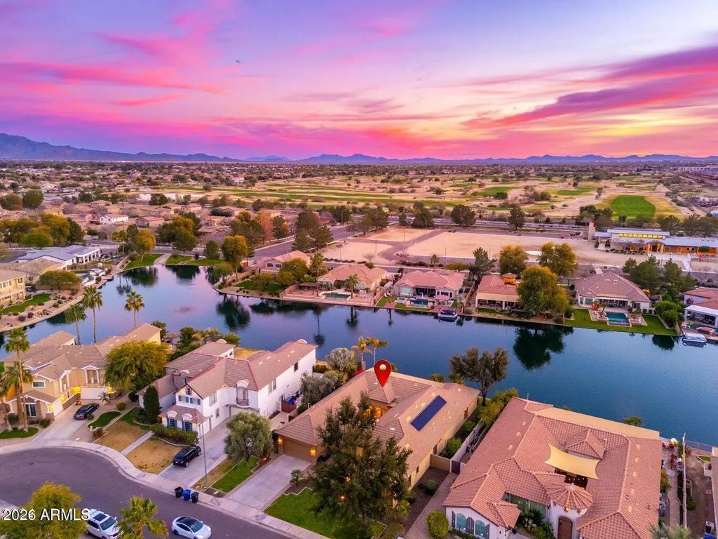 445 E Lynx Way, Chandler