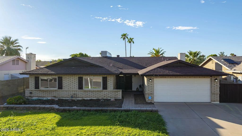 5432 W Dahlia Drive, Glendale