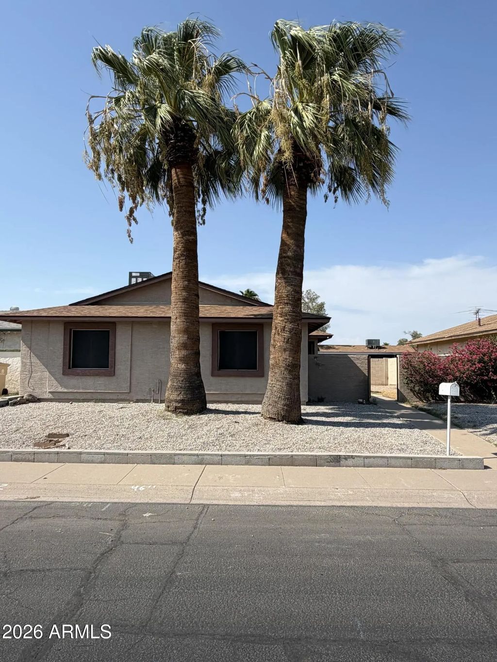 5232 W Mauna Loa Lane, Glendale