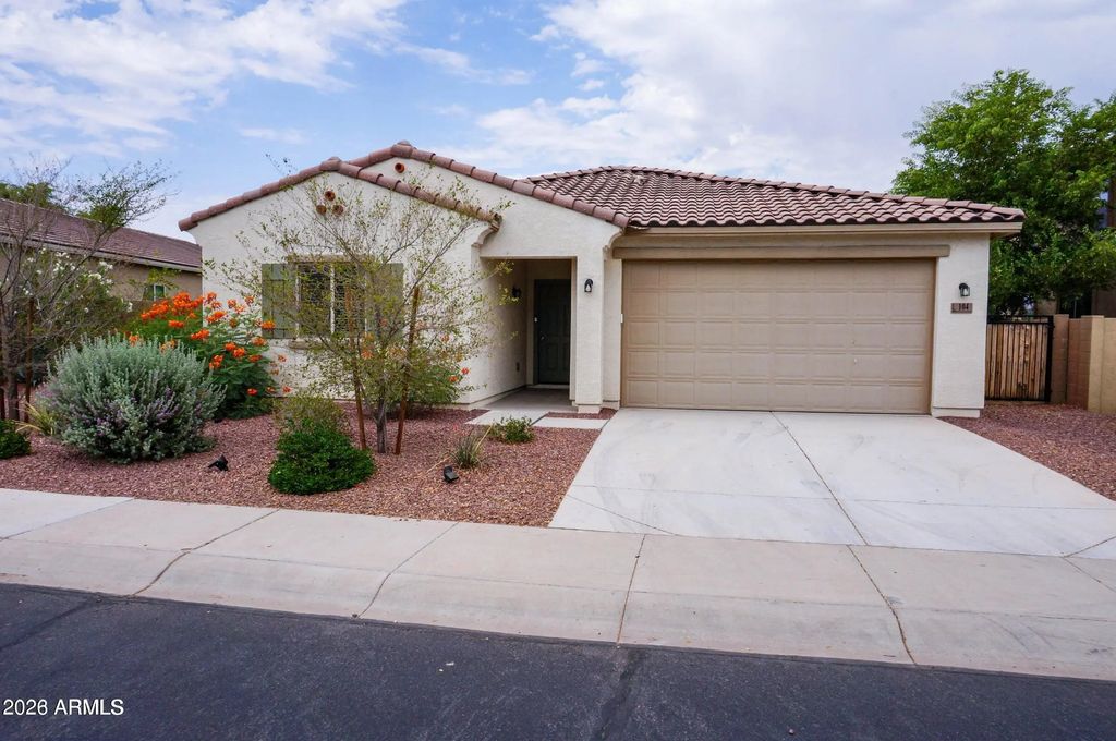 104 E Moonlight Trail, Casa Grande