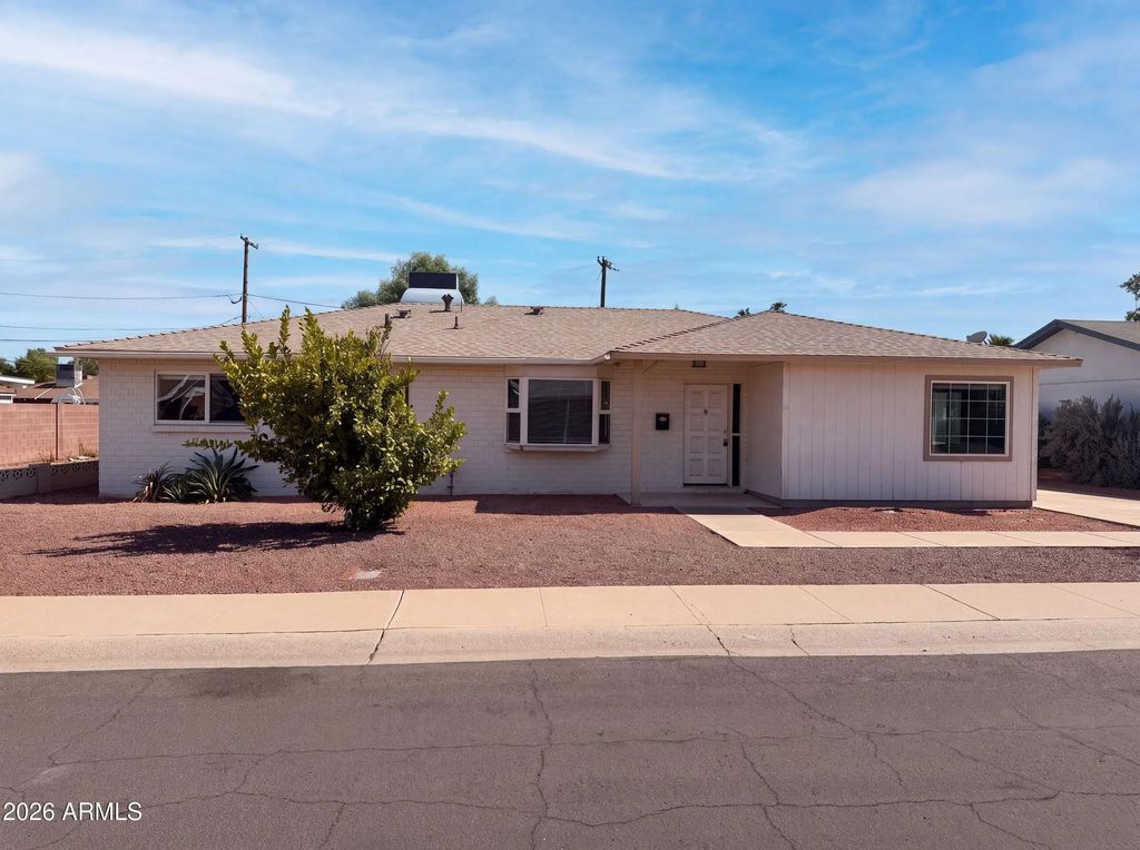 7329 E Lewis Avenue, Scottsdale