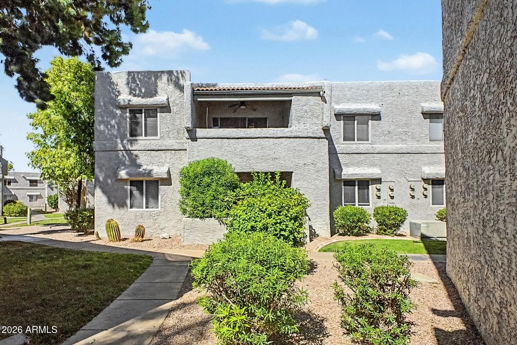 4444 E Paradise Village Parkway N (unit 238), Phoenix