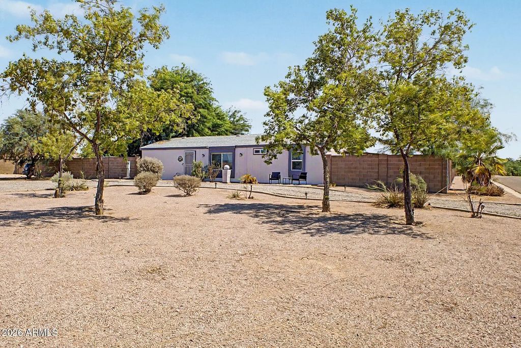 897 E Goldmine Lane, San Tan Valley