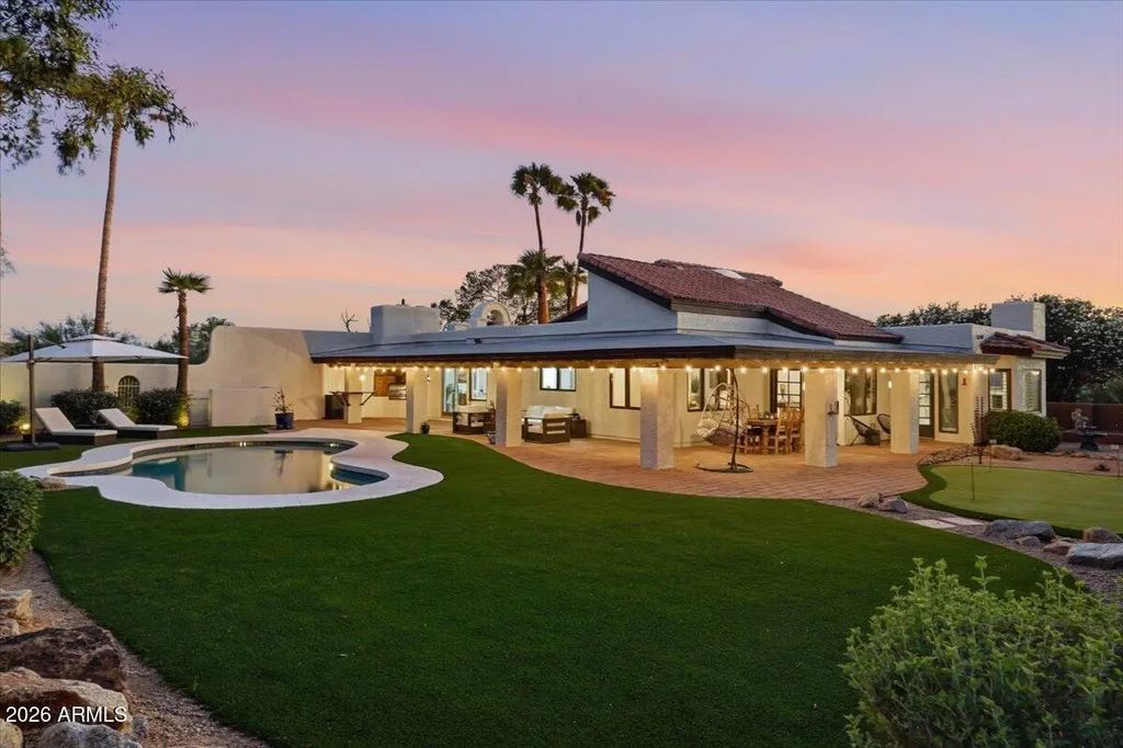 8956 E Venus Drive, Carefree
