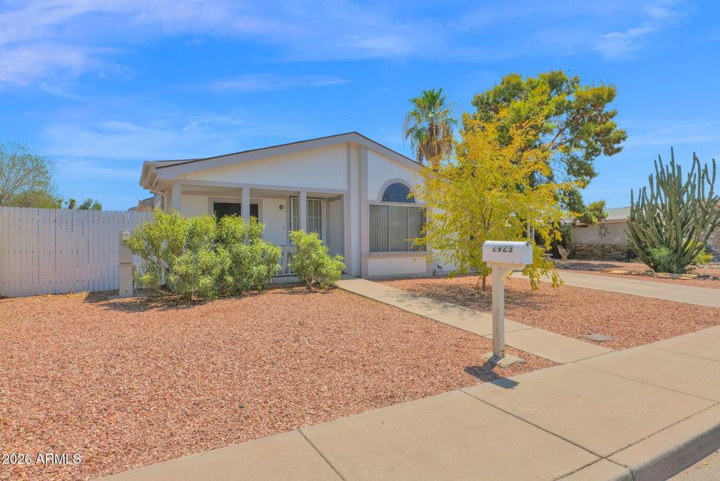 2923 E Tonto Lane, Phoenix