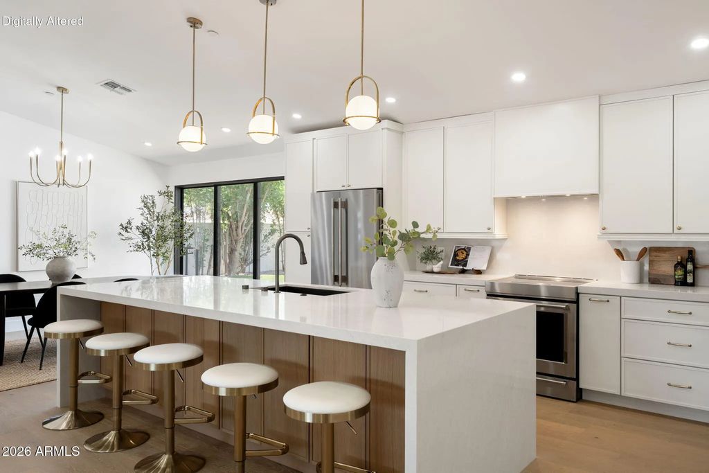 8060 E Lewis Avenue, Scottsdale