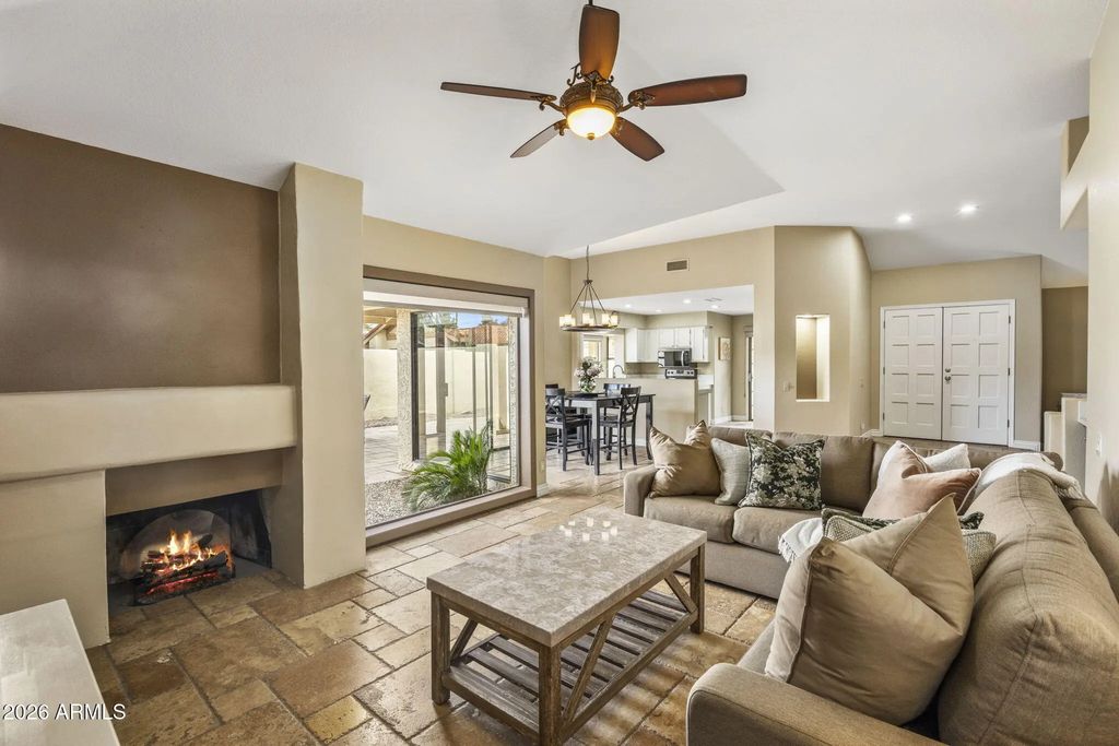 9719 N 100th Street, Scottsdale