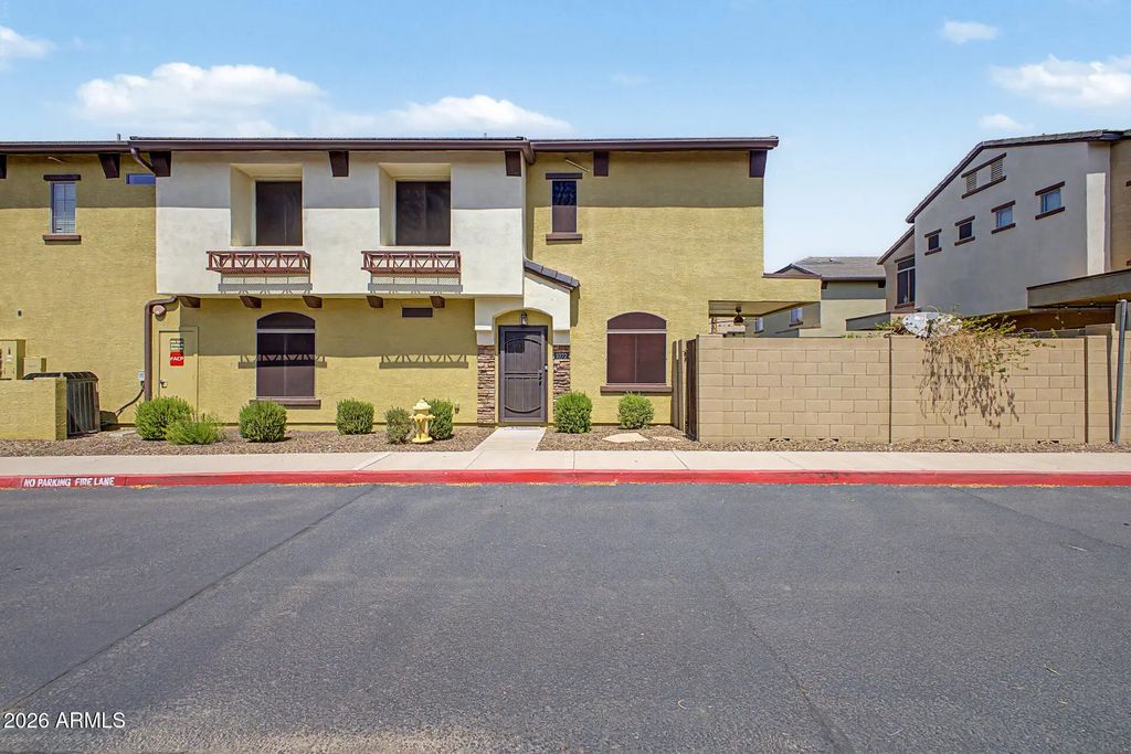 2725 E Mine Creek Road (unit 1072), Phoenix