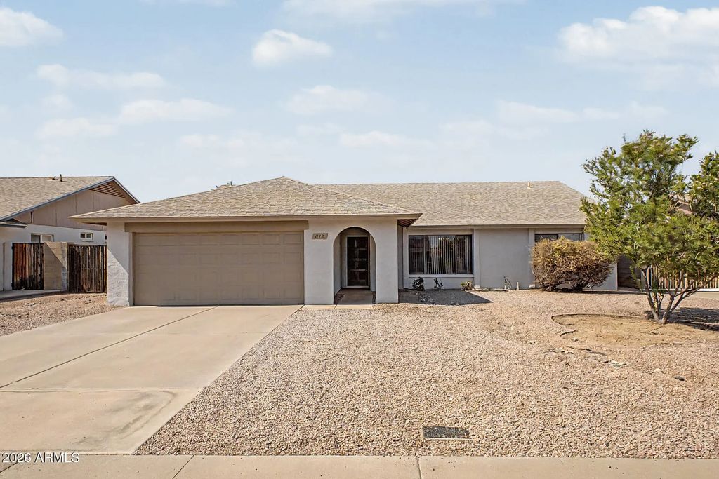 812 W Bell De Mar Drive, Tempe