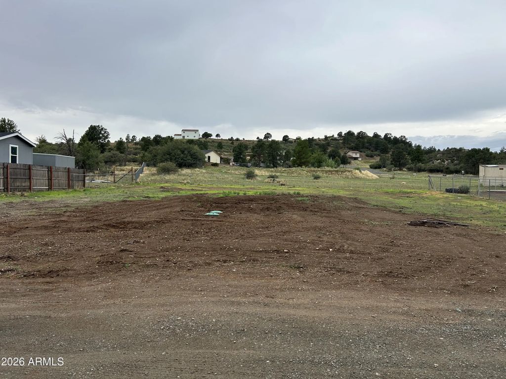 18318 S Frontier Road (unit 328), Peeples Valley