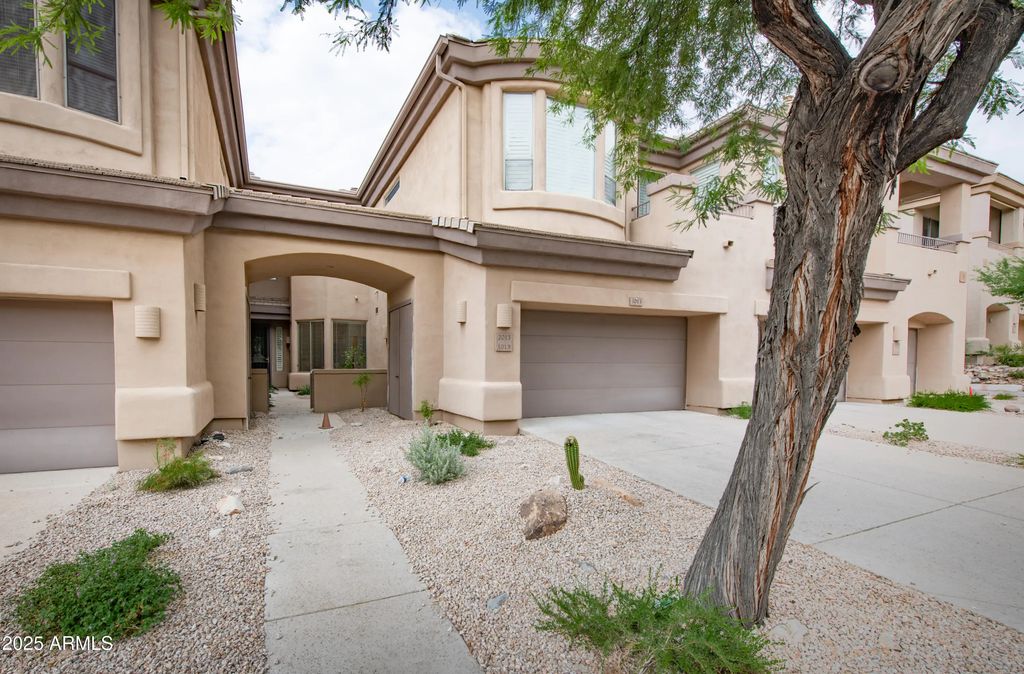 16420 N Thompson Peak Parkway (unit 1013), Scottsdale