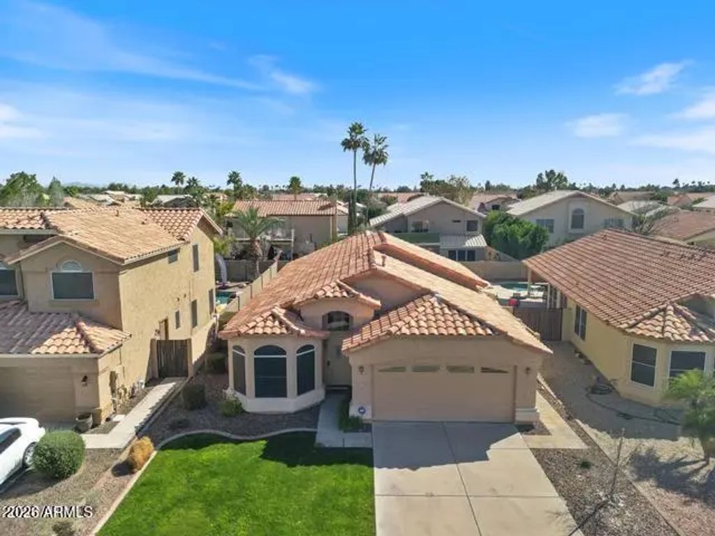 9733 W Runion Drive, Peoria