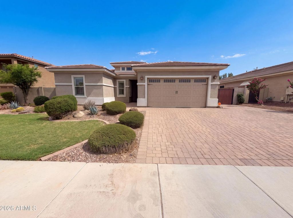 7420 W Crabapple Drive, Peoria