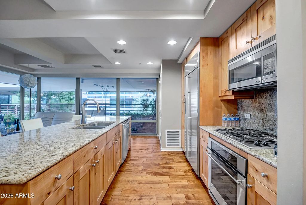 7151 E Rancho Vista Drive (unit 3005), Scottsdale