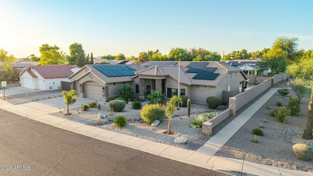 240 E Pebble Trail, Casa Grande