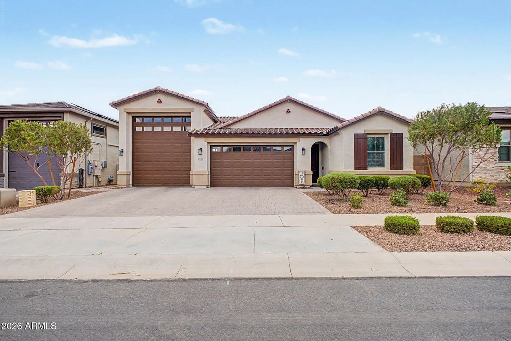 17701 W Straight Arrow Lane, Surprise