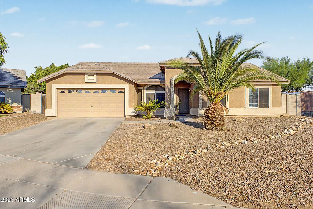 561 S Hastings, Mesa