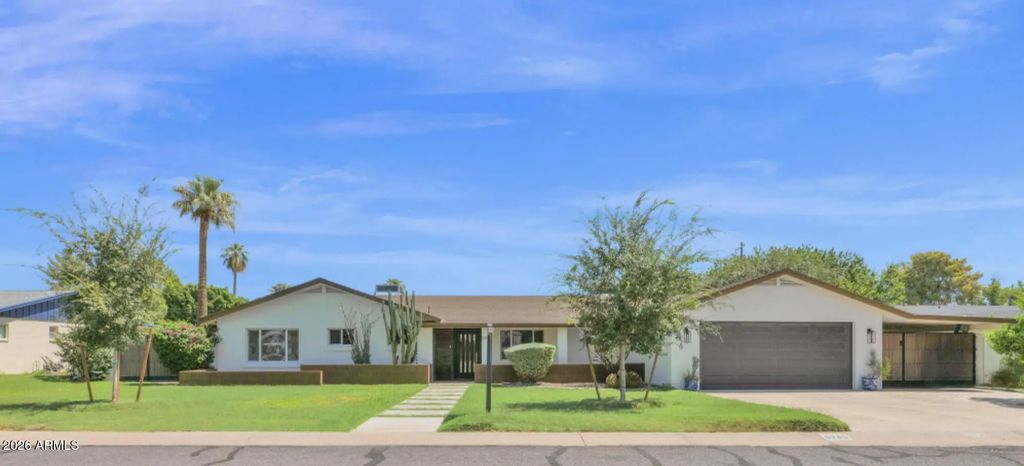 6745 N 12th Way, Phoenix