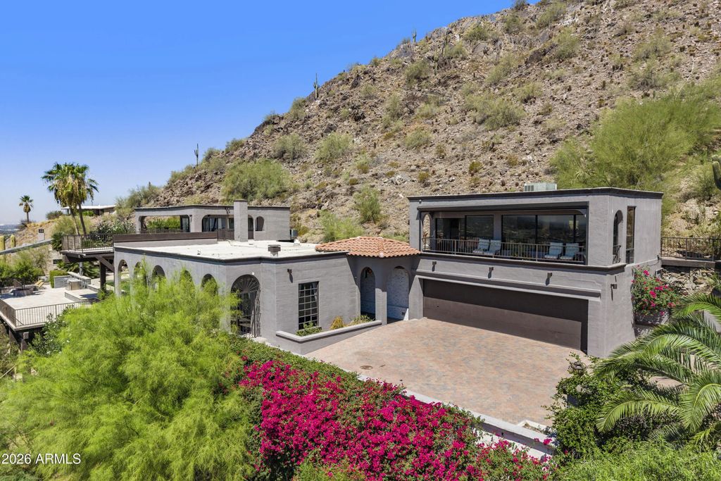 6900 N Highlands Drive, Paradise Valley