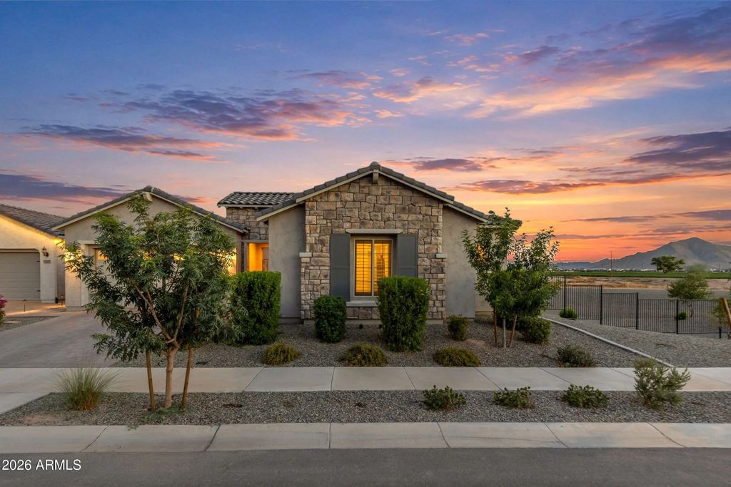 22449 E Pegasus Parkway, Queen Creek