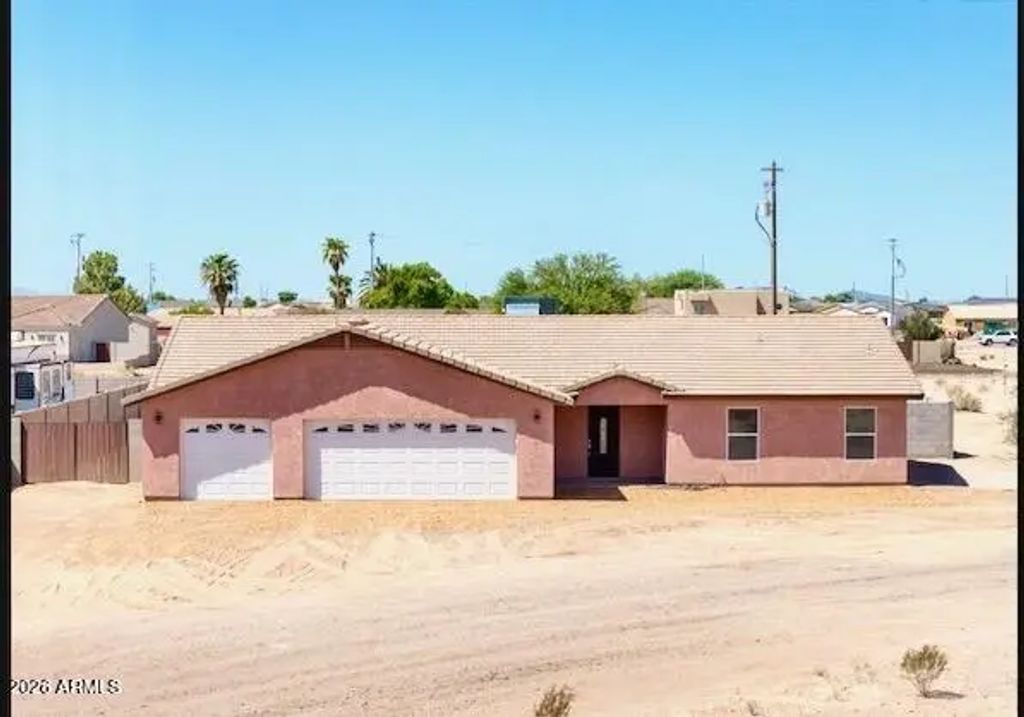 3840 N Garces Circle, Eloy
