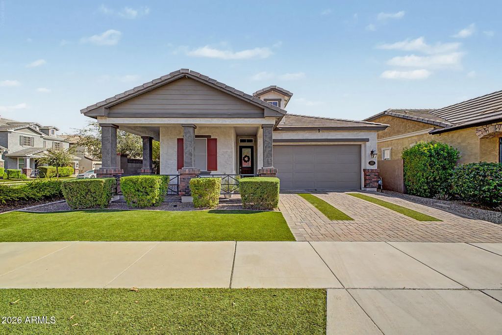 10107 E Nopal Avenue, Mesa