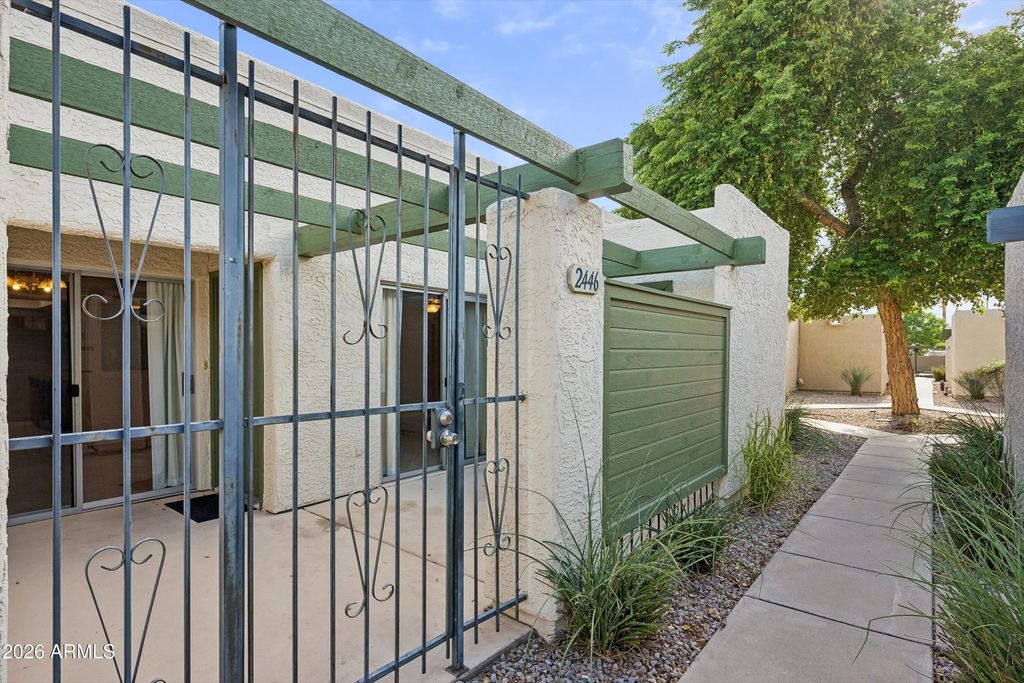 2446 E 5th Place, Tempe