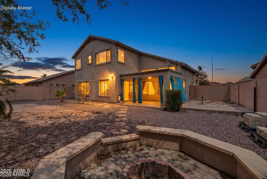 520 S 112th Drive, Avondale