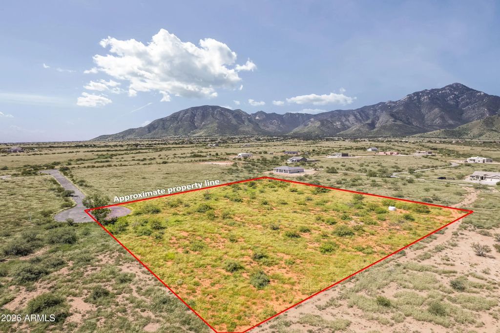 6777 E Roberto Loop (unit 20), Hereford
