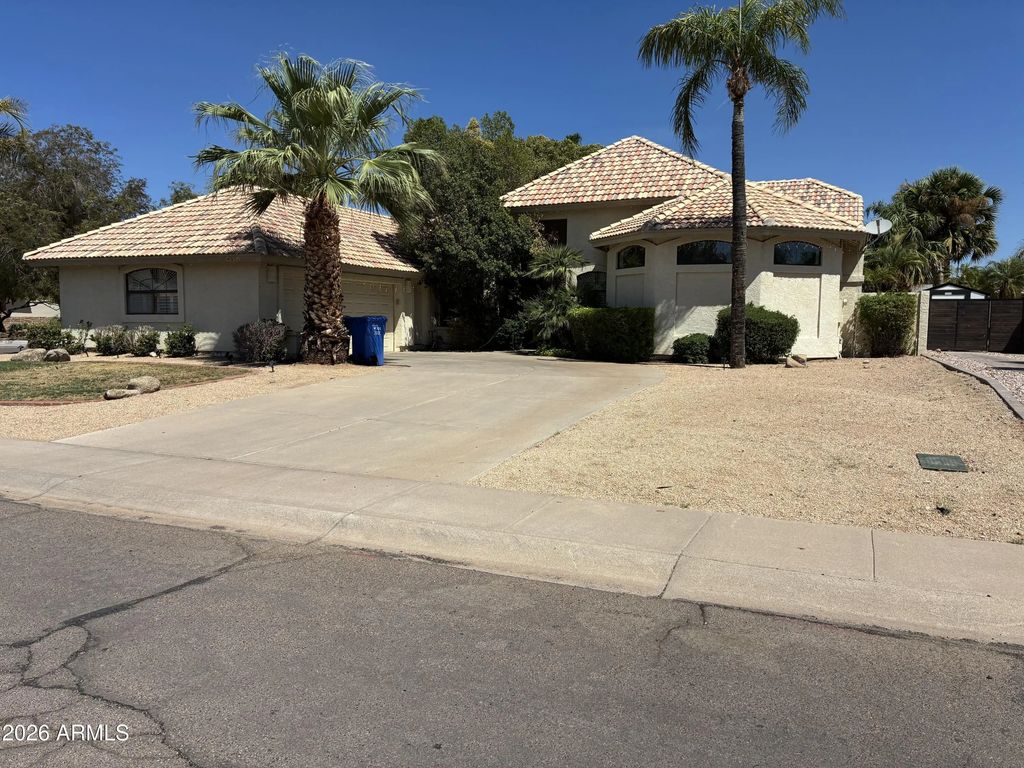 4602 E Carolina Drive, Phoenix