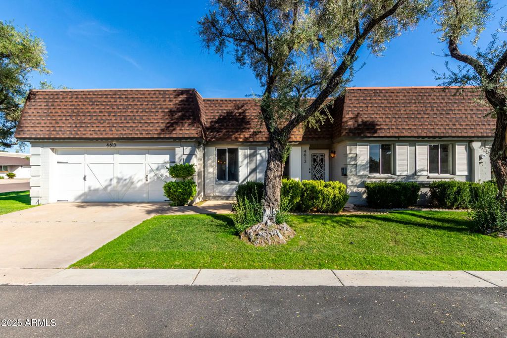 4613 N 31st Way, Phoenix