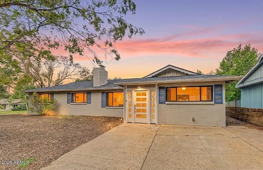 3207 N Manor Road, Flagstaff