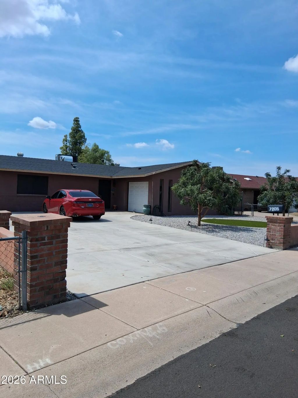 7205 W Cavalier Drive, Glendale