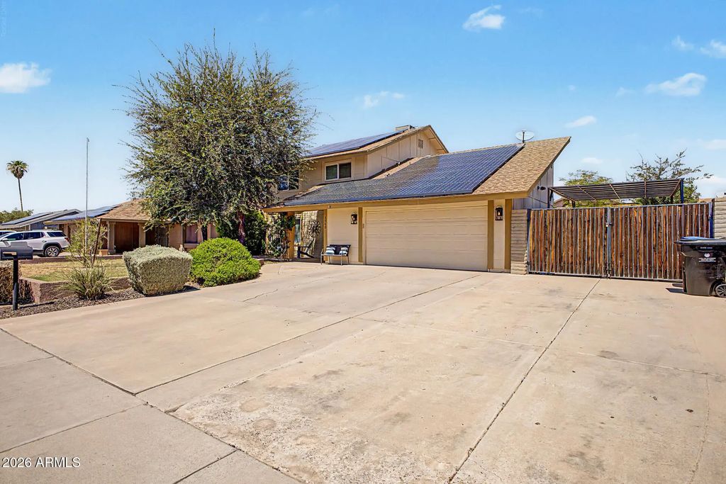 3960 W Glenaire Drive, Phoenix