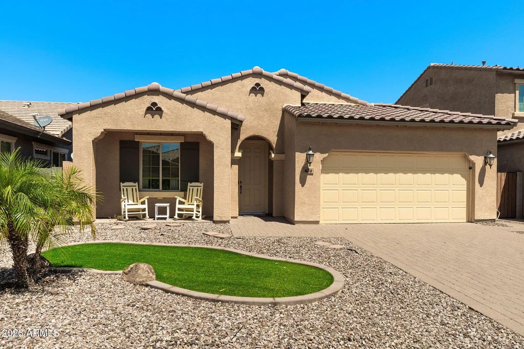 424 E Canyon Rock Road, San Tan Valley