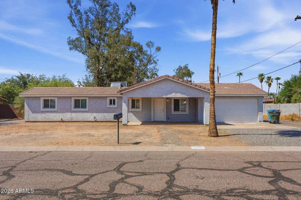 4138 E Bluefield Avenue, Phoenix