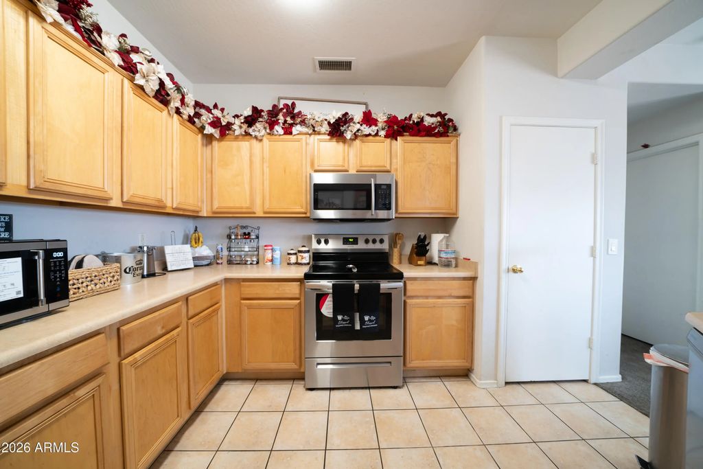 5222 W Grenadine Road, Laveen