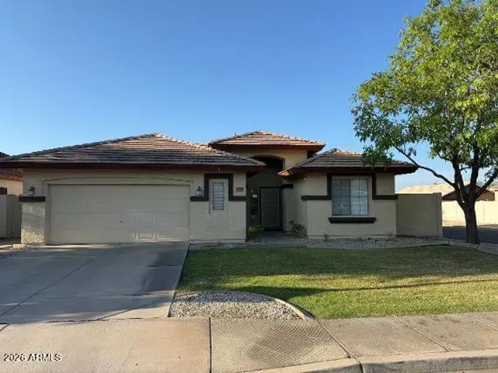 6821 W Saddlehorn Road, Peoria