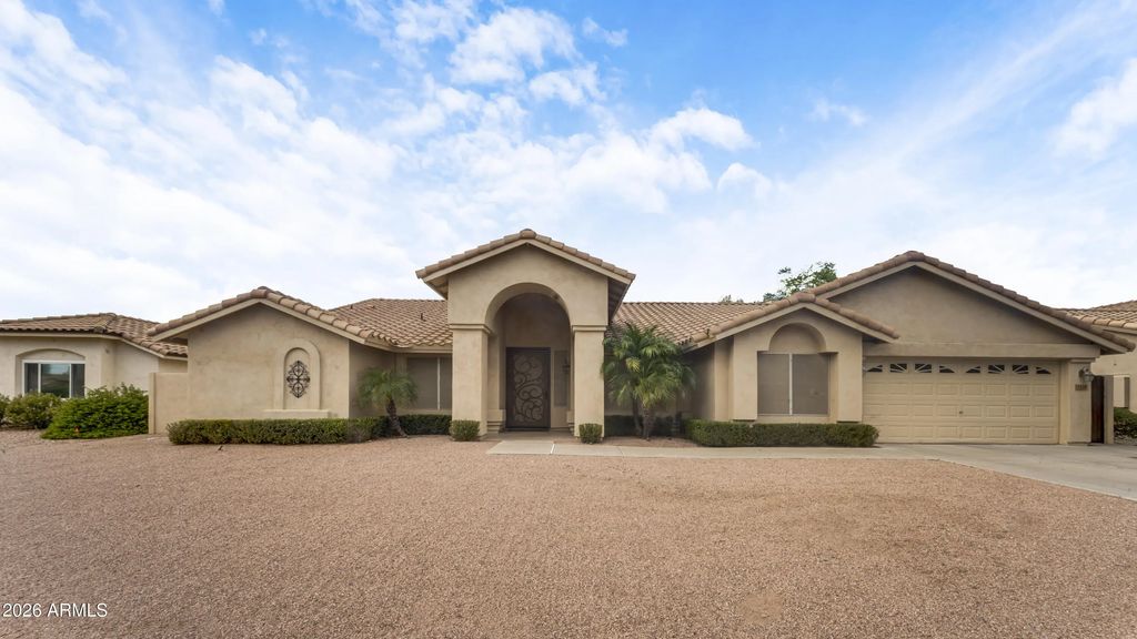 7228 W Voltaire Avenue, Peoria