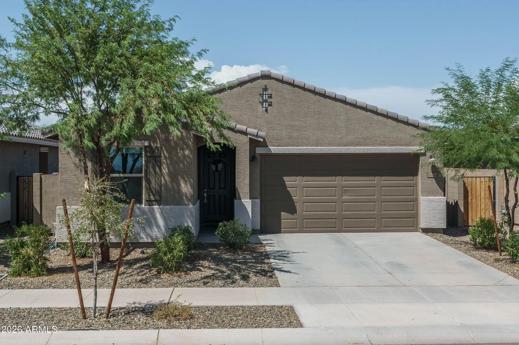 16054 W Smoketree Drive, Surprise